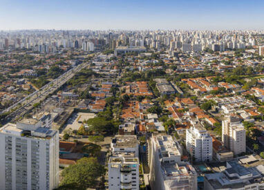 Campo Belo: um endereço nobre com ruas arborizadas